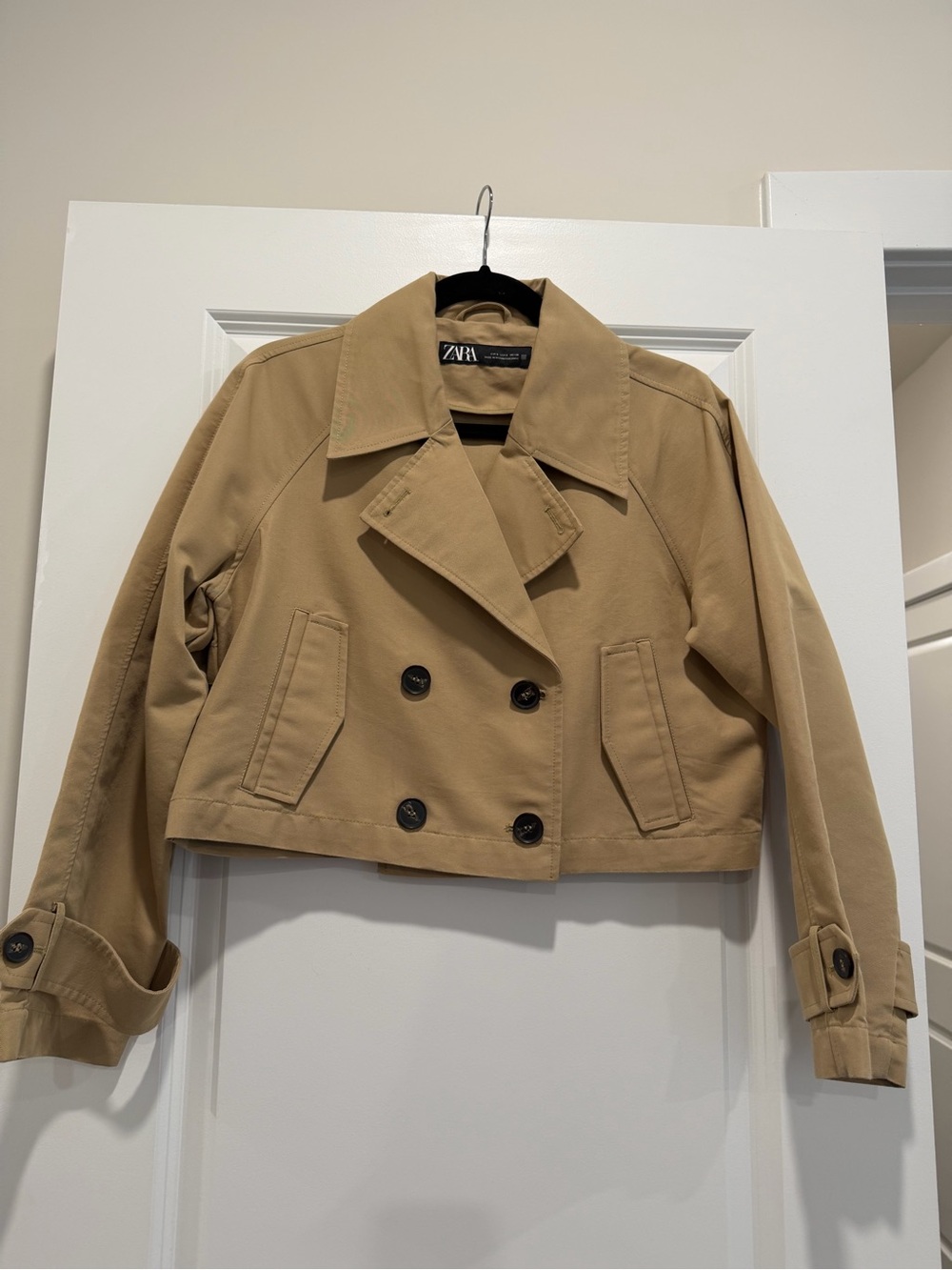 Zara Cropped Double-Breasted Trench Coat - Beige